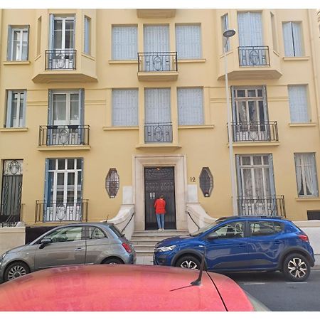 Extraordinaire Grand Studio Au Centre 6 Minutes A Pied De La Plage Et L'Hotel Negresco Nizza Esterno foto