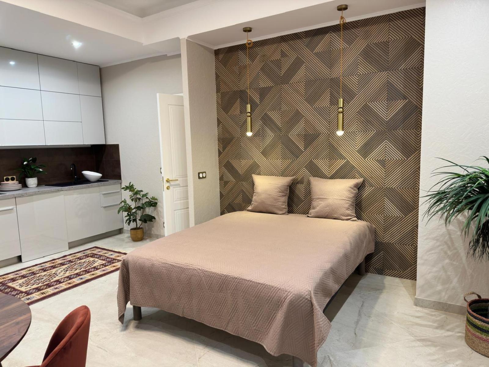 Extraordinaire Grand Studio Au Centre 6 Minutes A Pied De La Plage Et L'Hotel Negresco Nizza Esterno foto